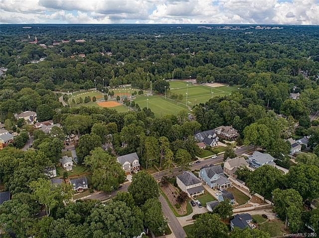 1st image of 1542 Lynway Dr
