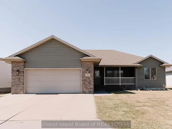 4115 Allen Ave, Grand Island, NE 68803
