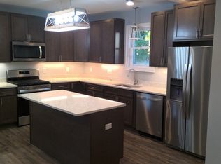 27 Houghton St, Lowell, MA 01851