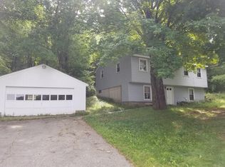 381 N Brookfield Rd, Barre, MA 01005