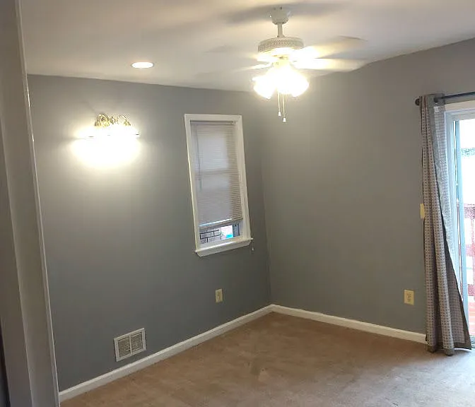 435 E Wildey St — Photo 13