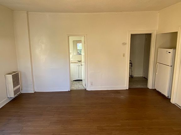 4th image of 135 S Westmoreland Ave #1