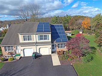 1st image of 106 Ariel Ct
