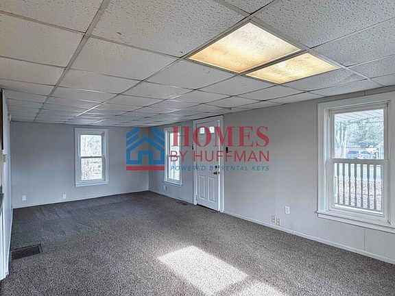3rd image of 2715 S Alvord Blvd