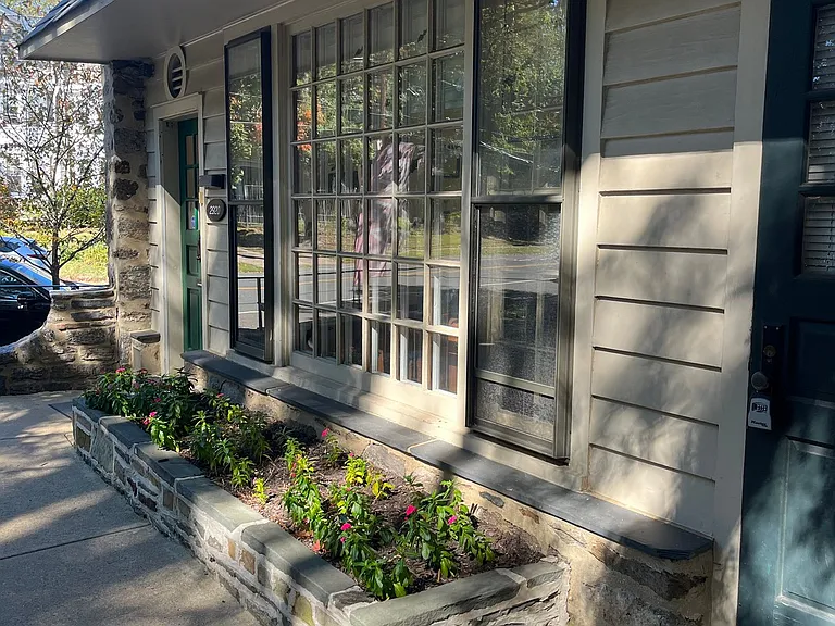 2834 Midvale Ave #M-2834B — Photo 51