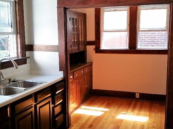Kitchen looking into Breakfast Room