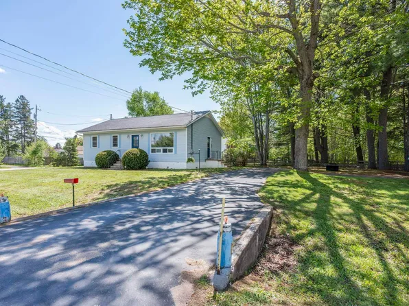 5 Maplewood Ln, Kings, NS B0P 1R0