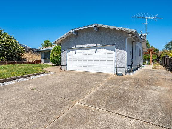 2nd image of 5312 Valleyridge Dr