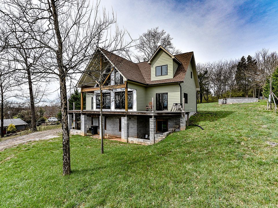 1st image of 1705 Starmont Trl