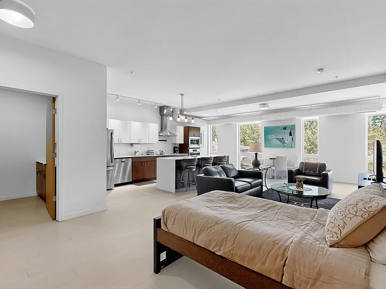 Lofts at Mayo Park — Photo 95