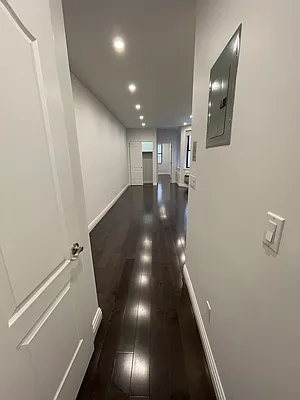 Rented by CNYC Apartments | media 38