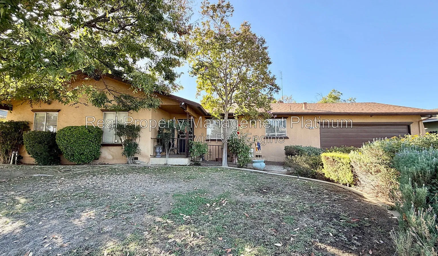 3 bed, 2.0 bath, 1626 sqft, $1,950 — Photo 1