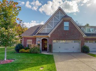 1018 Callaway Dr, Lebanon, TN 37087
