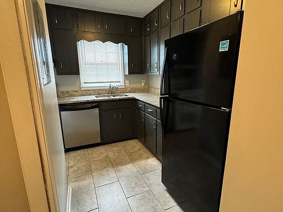 5th image of 2180 Kings Gate Cir
