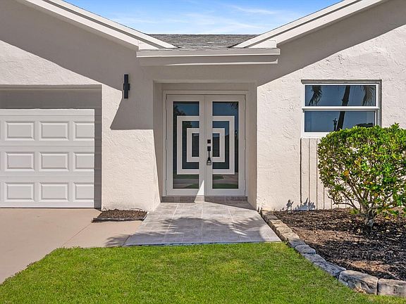 3rd image of 1699 Braeburn Place