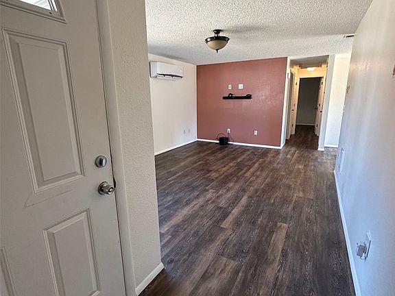 5th image of 8512 188th St. Ct. E
