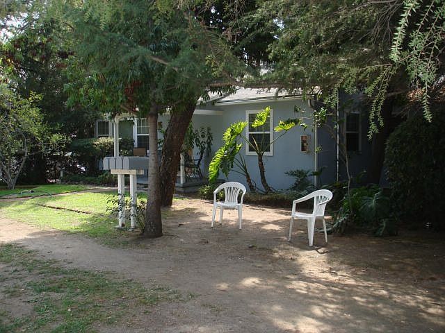 1st image of 222 W Highland Ave