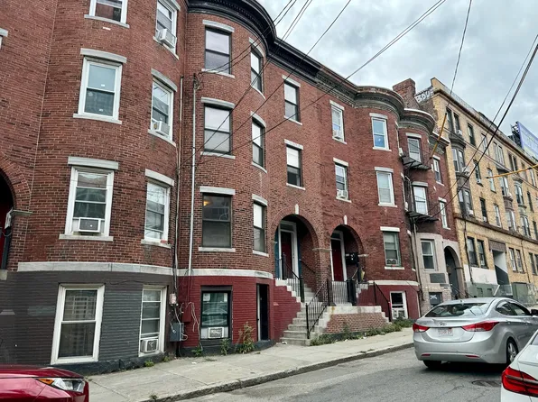 15-2 Linden St, Allston, MA 02134