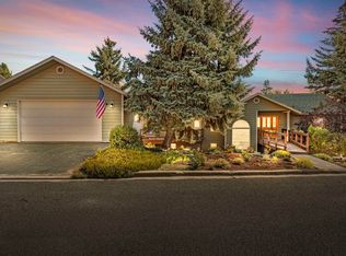 99 Ridgecrest Dr, Klamath Falls, OR 97601