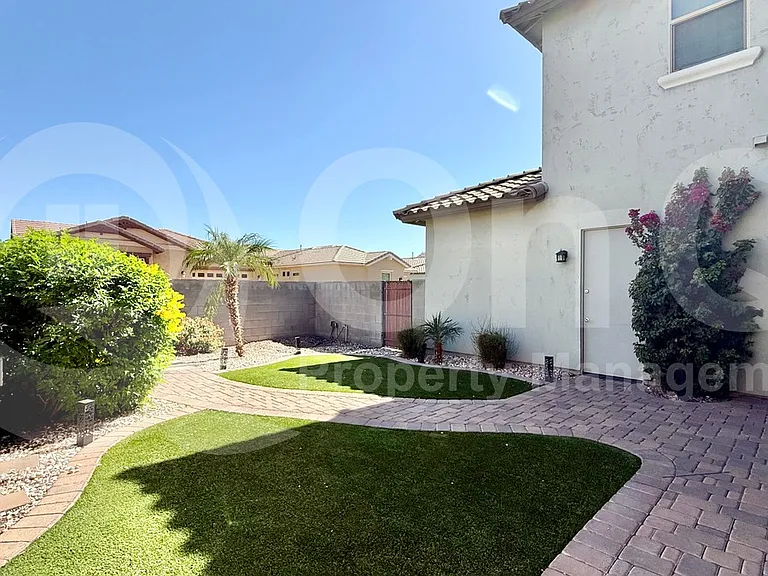 4527 E Skousen St — Photo 25