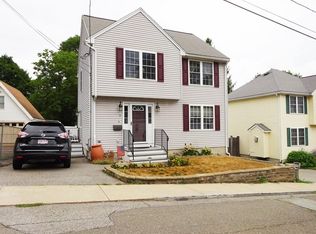 9 Kosciusko St, Peabody, MA 01960