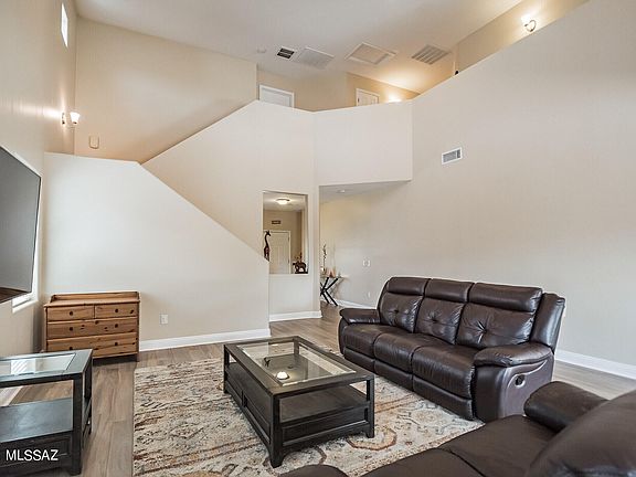 4th image of 9037 W Rolling Springs Dr