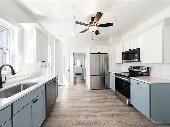 5th image of 92 Alexander St