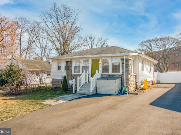 21 N Line Rd, Newtown Square, PA 19073