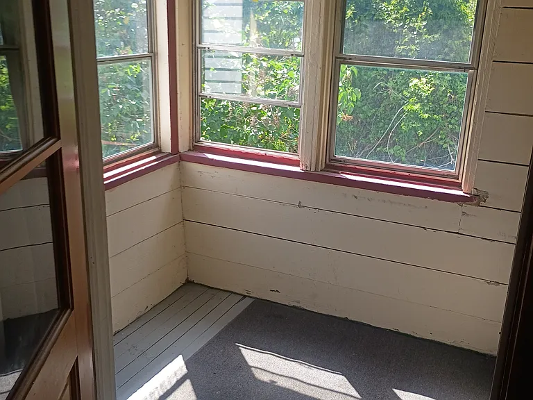 743 Broadway #4 — Photo 4