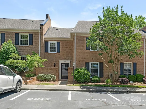 6817 Dumbarton Dr, Charlotte, NC 28210