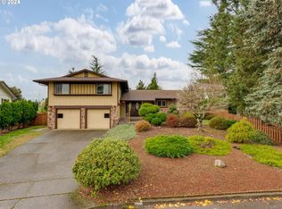 1110 NW 103rd St, Vancouver, WA 98685