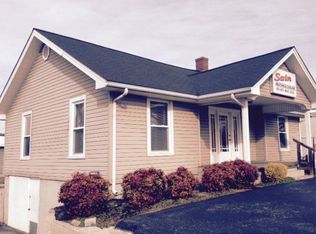 21 N Spring St, Sparta, TN 38583