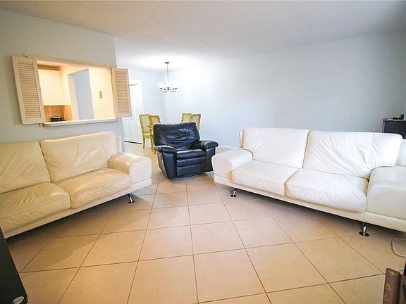 2nd image of 106 Upminster #106