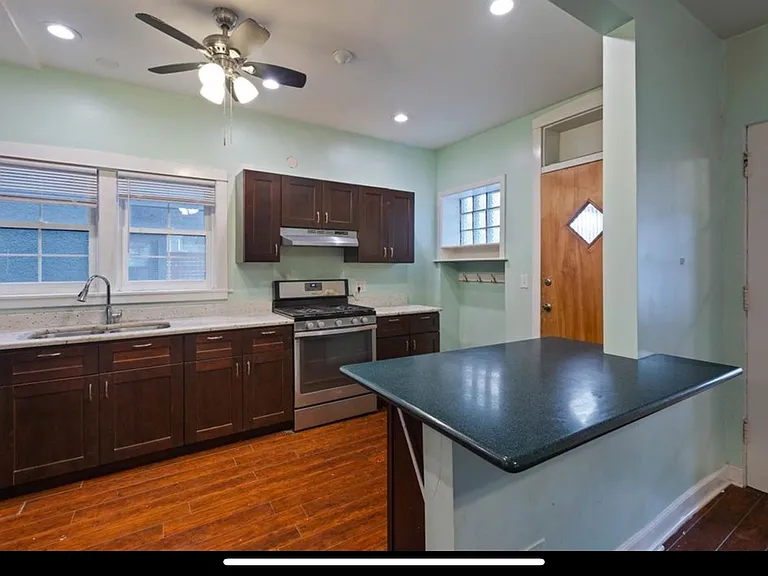 2139 W Touhy Ave #2 — Photo 5