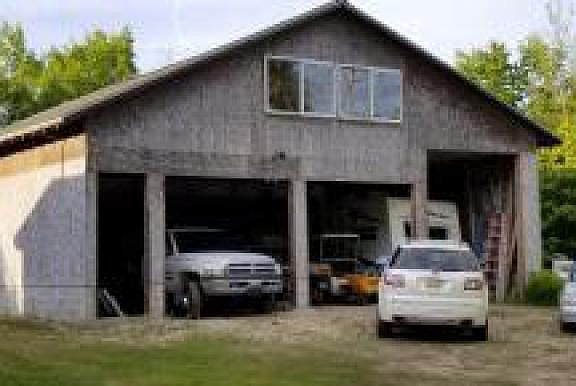 4th image of 3827 N Saint Martins Poin