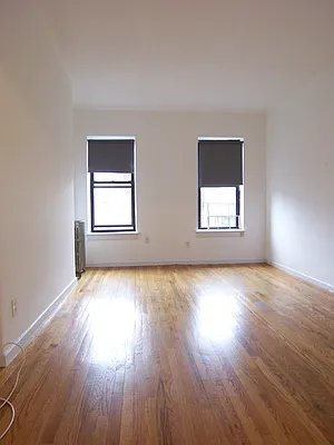 Rented by Oxford Property Group | media 8