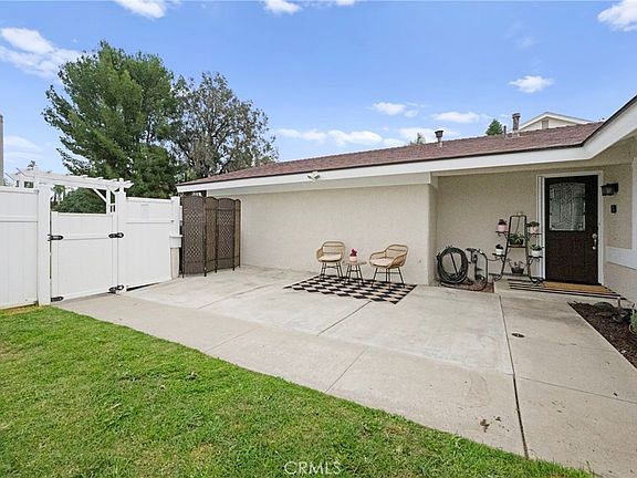 4th image of 6141 Bluffwood Dr