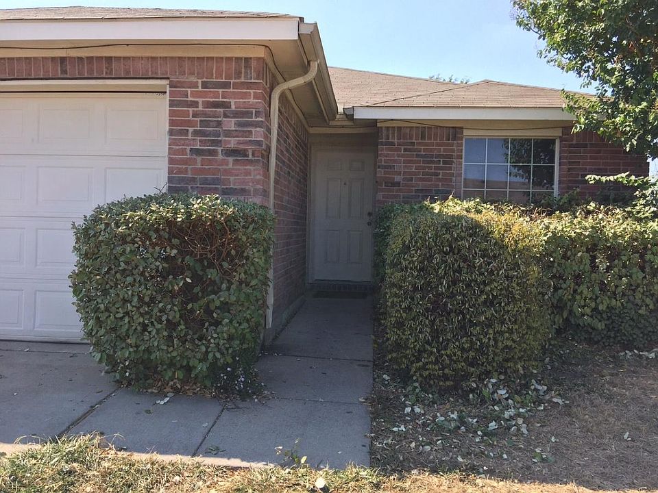 1st image of 3405 Deerfield Dr