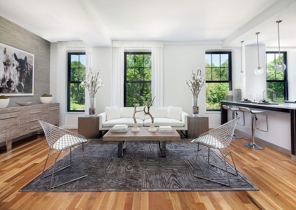 1st image of 123 Parkside Ave APT 1R