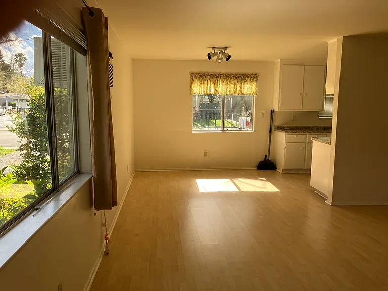 1059 Rio Ln #A — Photo 17