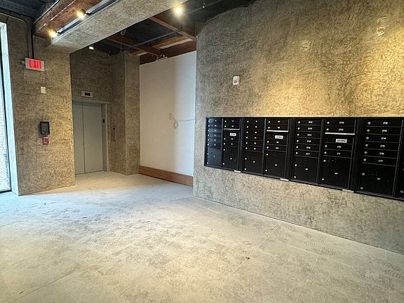 3rd image of 500 E Broadway Ave #319