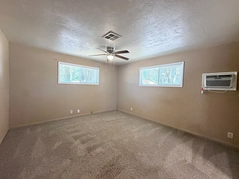 6708 Odessa Way — Photo 9