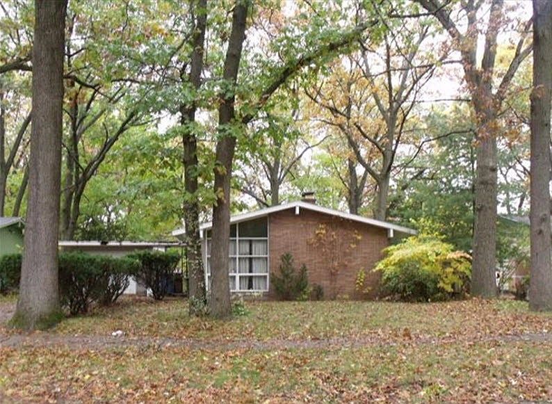1st image of 3147 Woodcliffe Dr