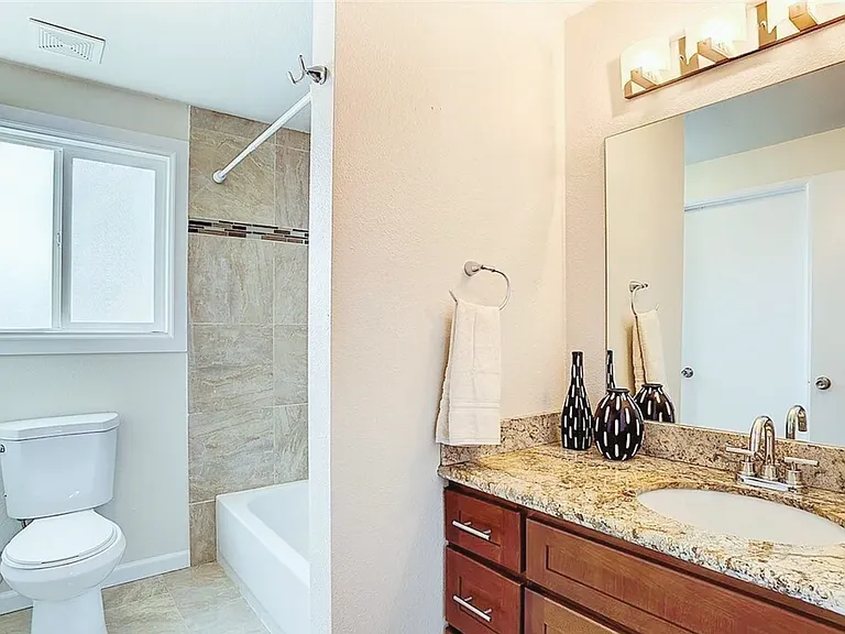 2357 NW 65th St #1 — Photo 13