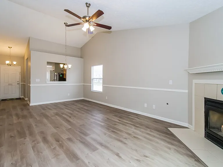 6101 Patoka Lake Dr — Photo 4