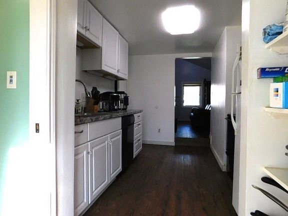4th image of 806 S Leigh St