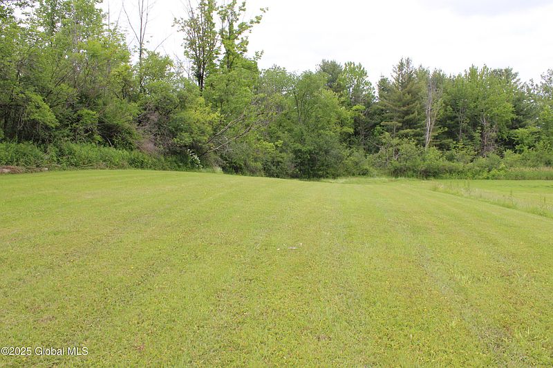 5th image of 1382 Township Road
