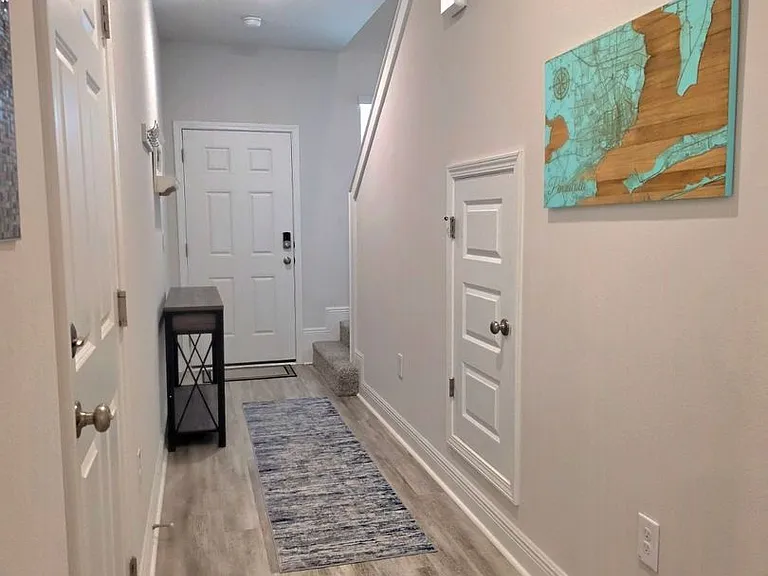 7158 Village Ln — Photo 2