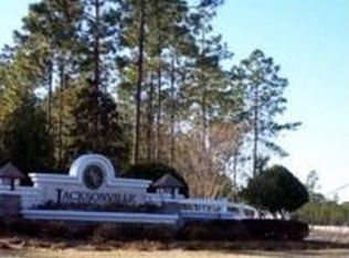 10143 Kings Crossing Dr, Jacksonville, FL 32219