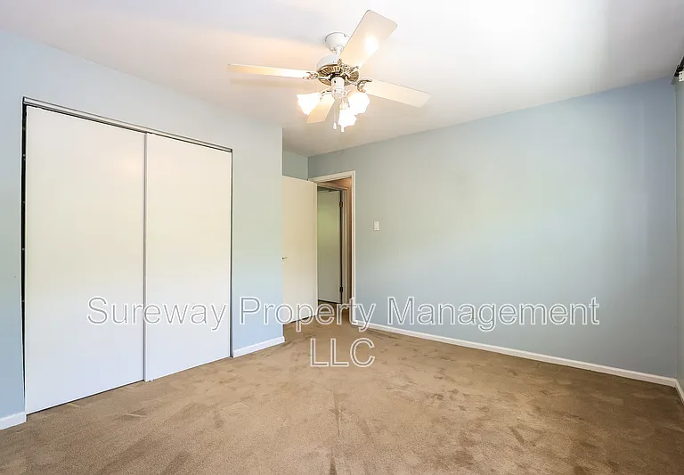 44 Red Oak Dr — Photo 16